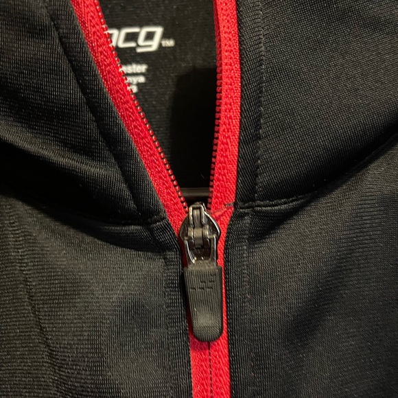 BCG XL red and black zip up light weight jacket - Picture 5 of 7